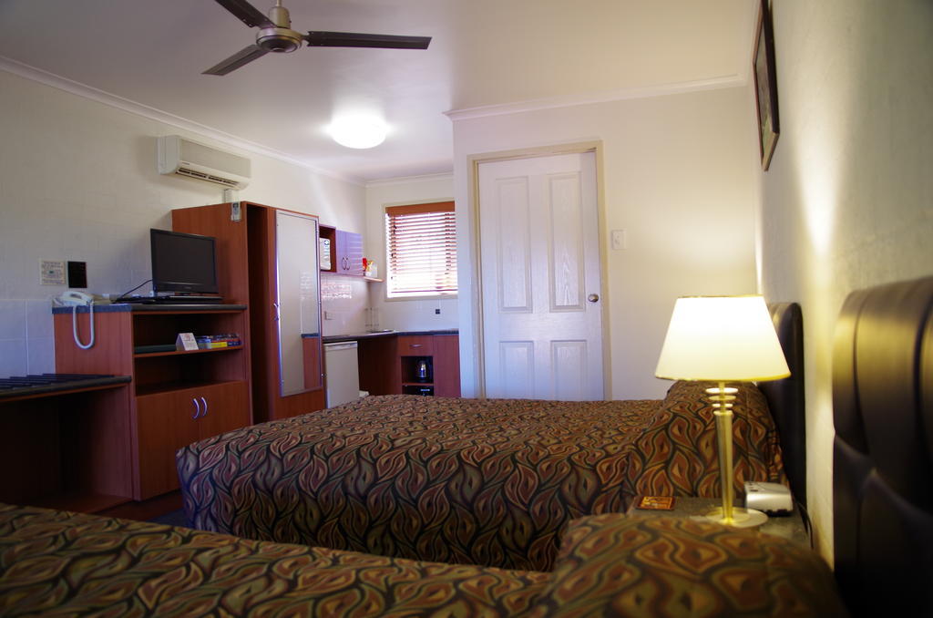 Stannum Lodge Motor Inn Stanthorpe Room photo